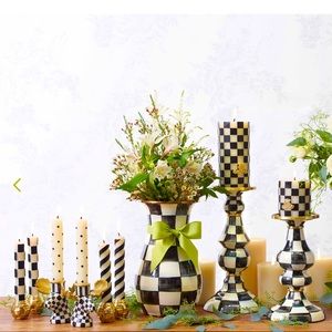 MacKenzie-Child’s Vase Courtly Check Enamel - NEW